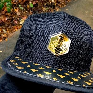 Grassroots Bee Slick fitted hat